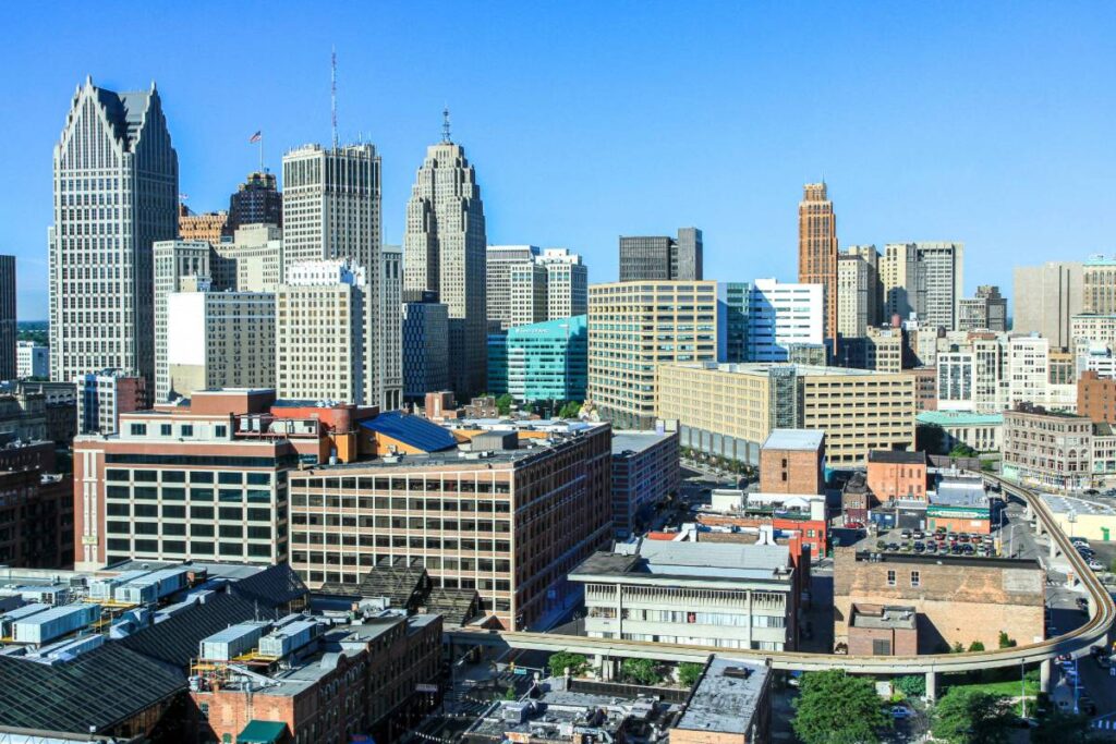 Detroit_AdobeStock_399948410