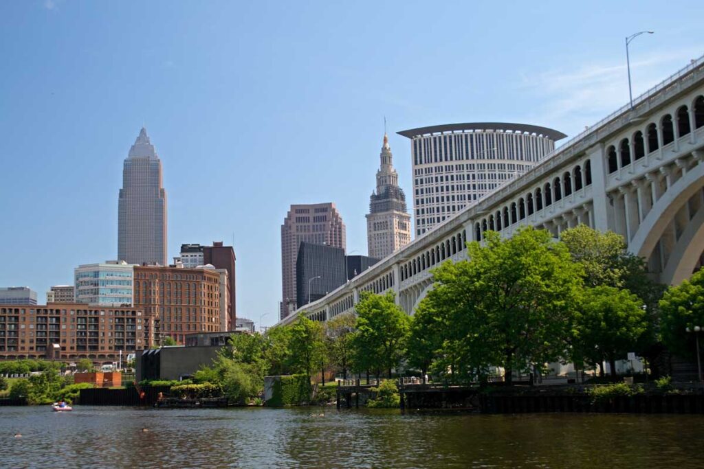The city of Cleveland and the Cuyahoga River
