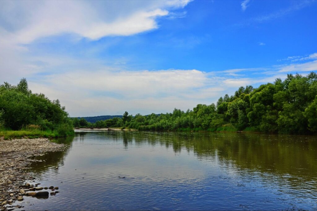 river-1200x800_AdobeStock_274655822.jpg